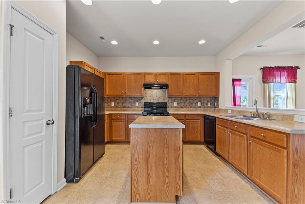 612 Hastings Road Mebane, NC 27302 - Photo 10 of 19 Gallery Image 10