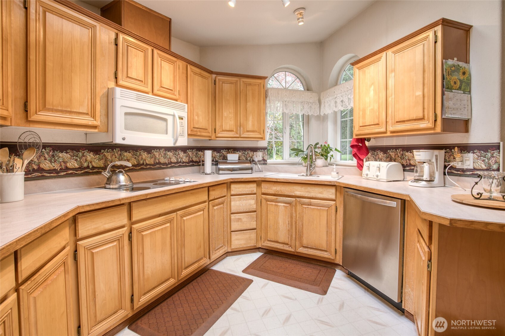4214 Wishkah Road Aberdeen, WA 98520 - Photo 18 of 40