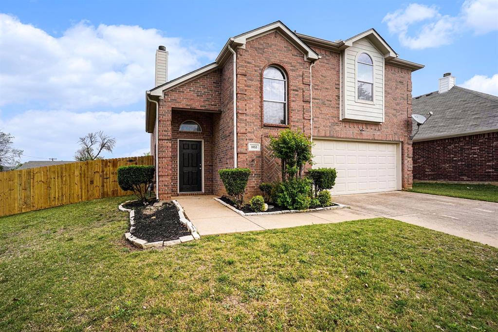 1053 Liberty Circle Hurst, TX 76053 - Photo 2 of 19