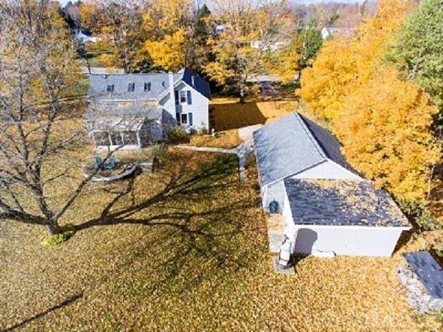 2381 Lakeshore Road Applegate, MI 48401 - Photo 34 of 49 31363950-33.JPG