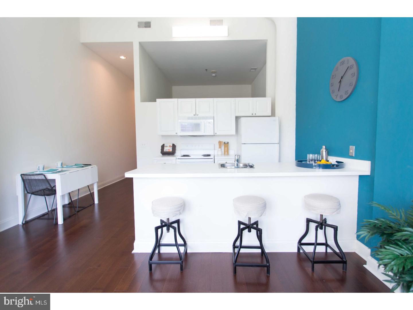 2121 Market Street, Unit 515 Philadelphia, PA 19103 - Photo 15 of 25