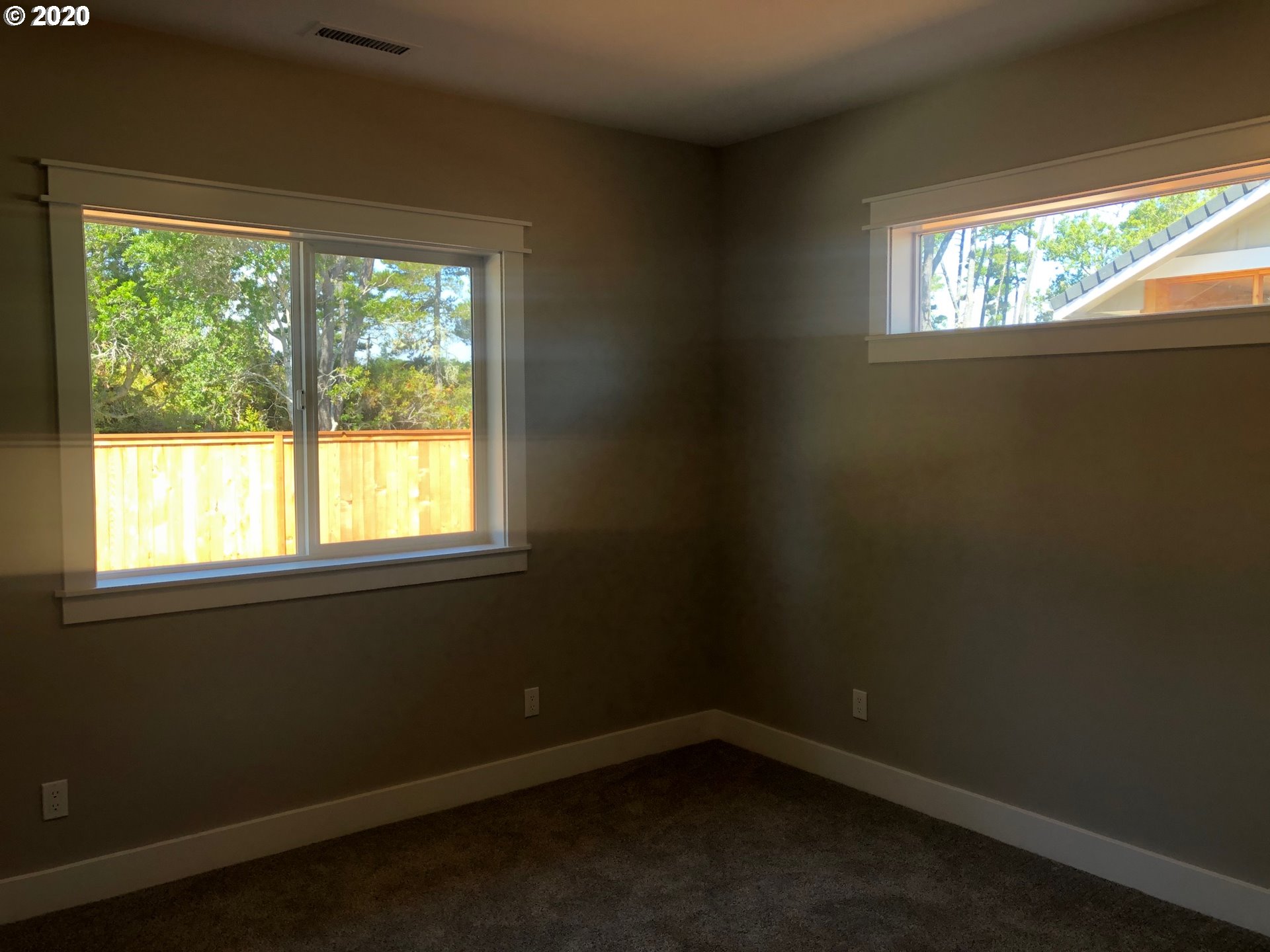 4105 Caddington Lane Florence, OR 97439 - Photo 11 of 20