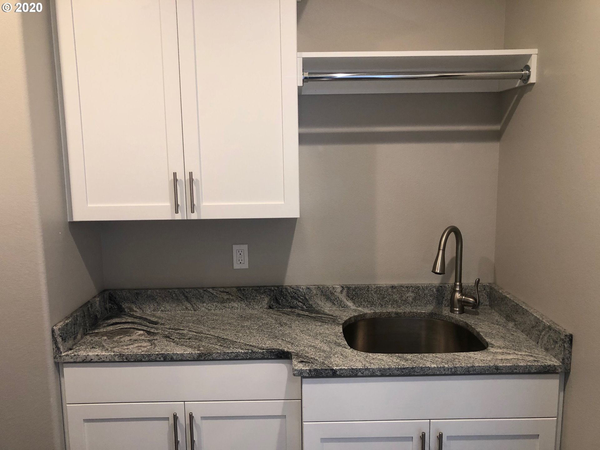 4105 Caddington Lane Florence, OR 97439 - Photo 14 of 20