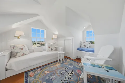$3,100,000 | 79 Baxter Road, Nantucket, MA 02554