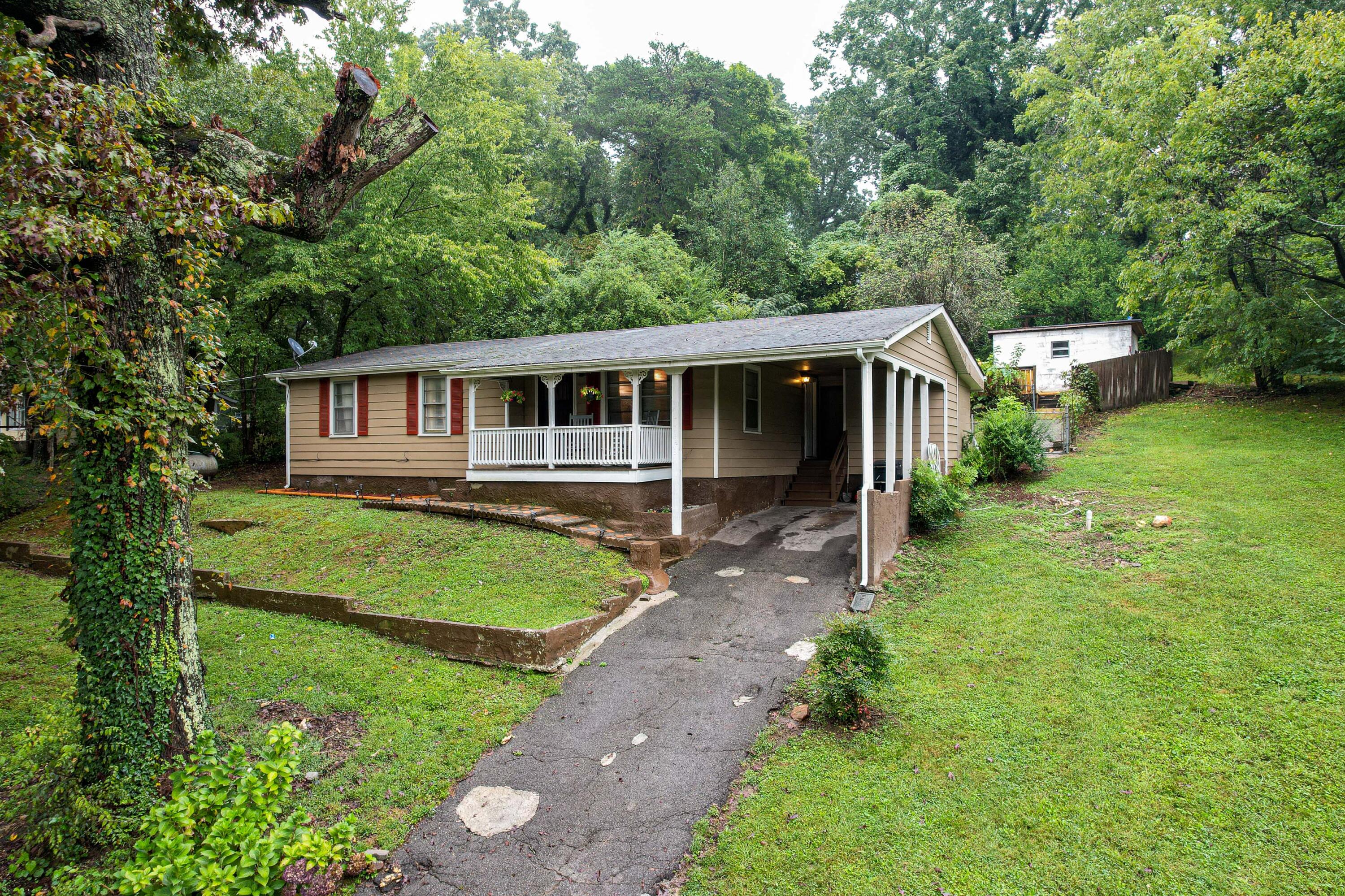 1273 Mission Ridge Road Rossville, GA 30741 - Photo 2 of 24 1273 Mission Ridge Rd-2