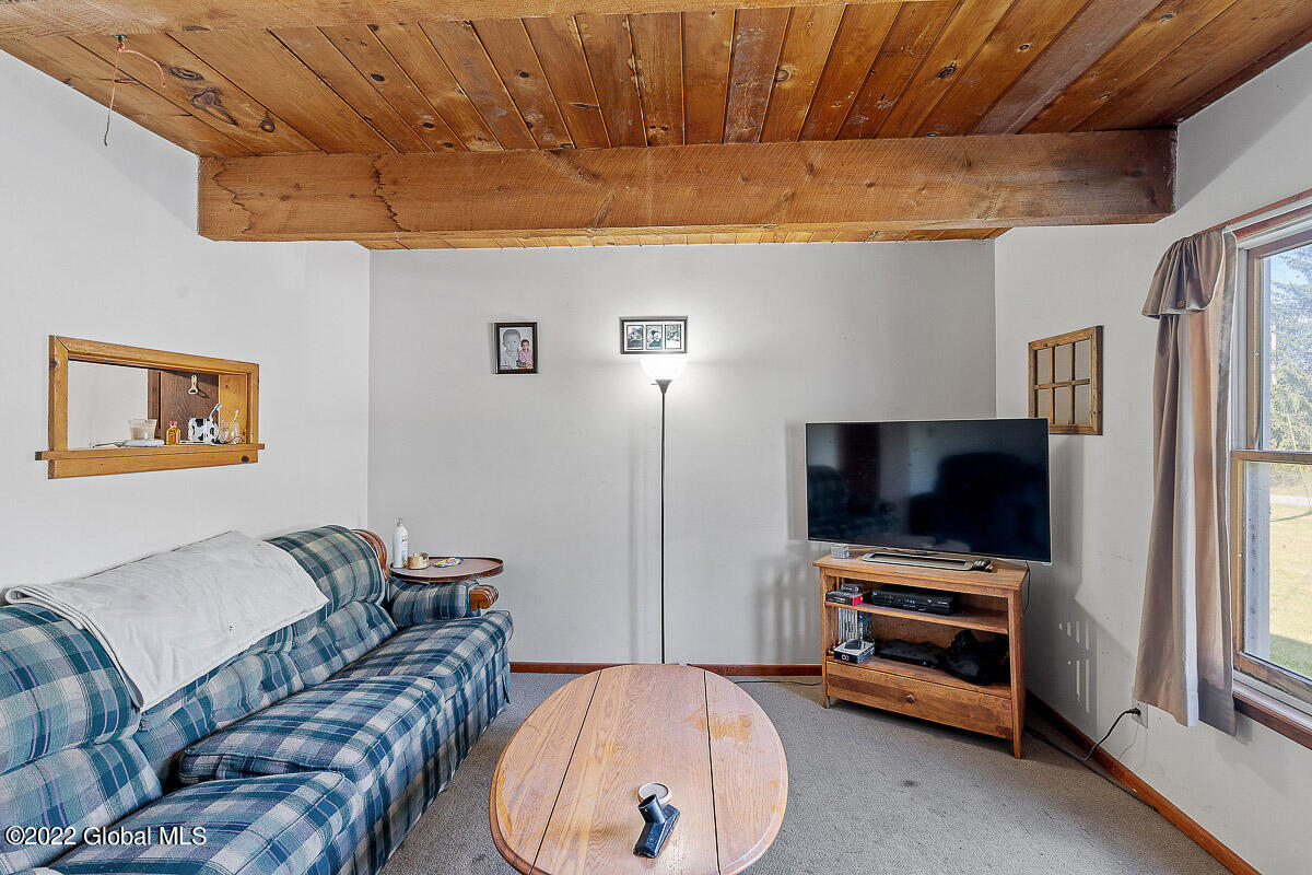 463 Junction Road Esperance, NY 12092 - Photo 7 of 59 463 Junction Road Esperance NY 026 MLS