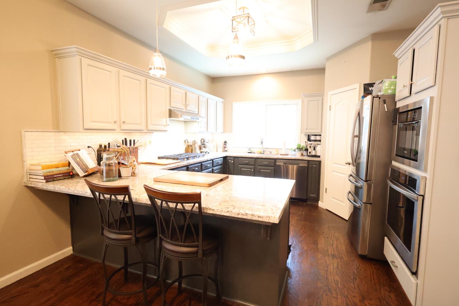 259 East Beech Avenue Reedley, CA 93654 - Photo 11 of 56 Gallery Image 11