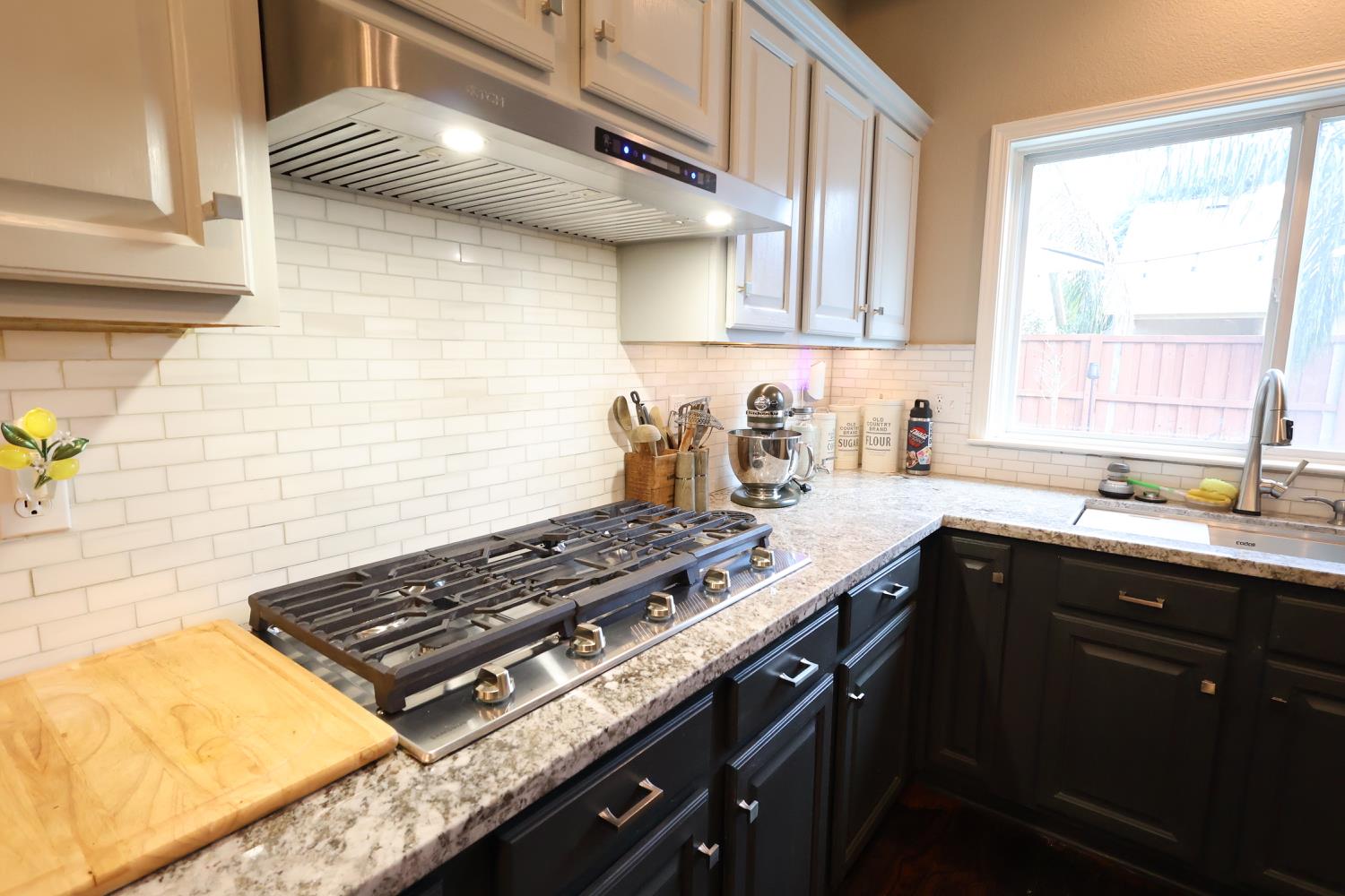 259 East Beech Avenue Reedley, CA 93654 - Photo 15 of 56 Gallery Image 15