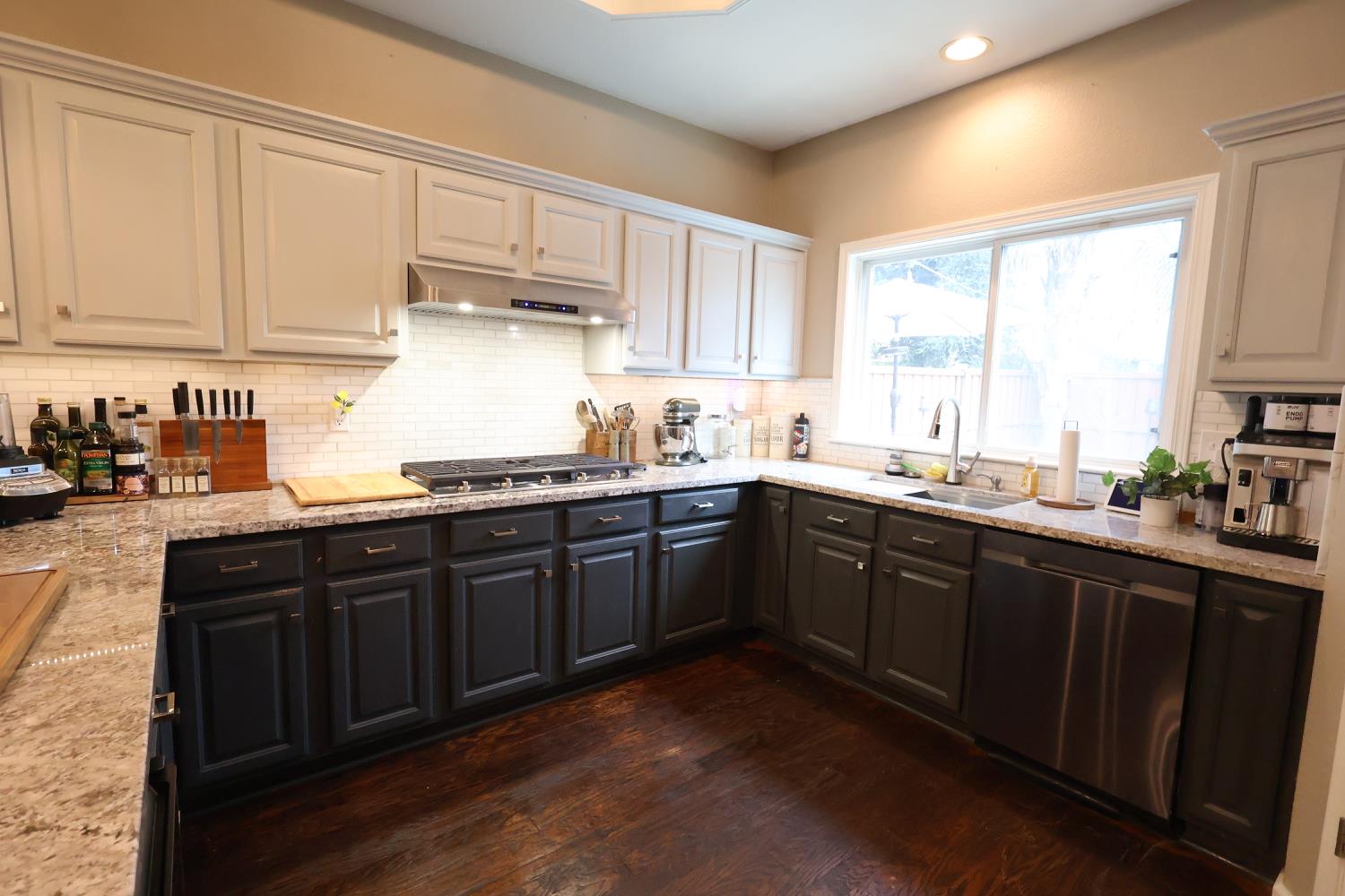 259 East Beech Avenue Reedley, CA 93654 - Photo 18 of 56 Gallery Image 18