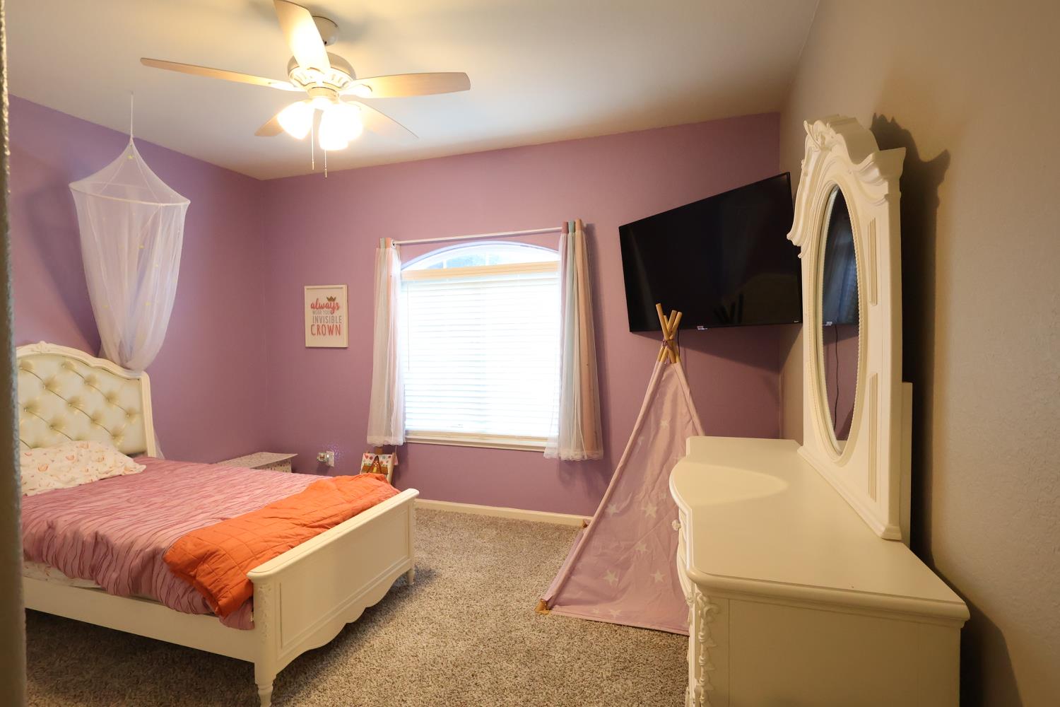 259 East Beech Avenue Reedley, CA 93654 - Photo 38 of 56 Gallery Image 38