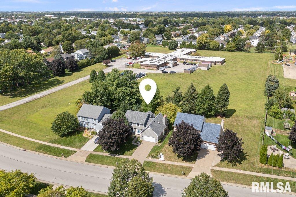 2764 Crow Creek Road Bettendorf, IA 52722 - Photo 2 of 48 Gallery Image 2