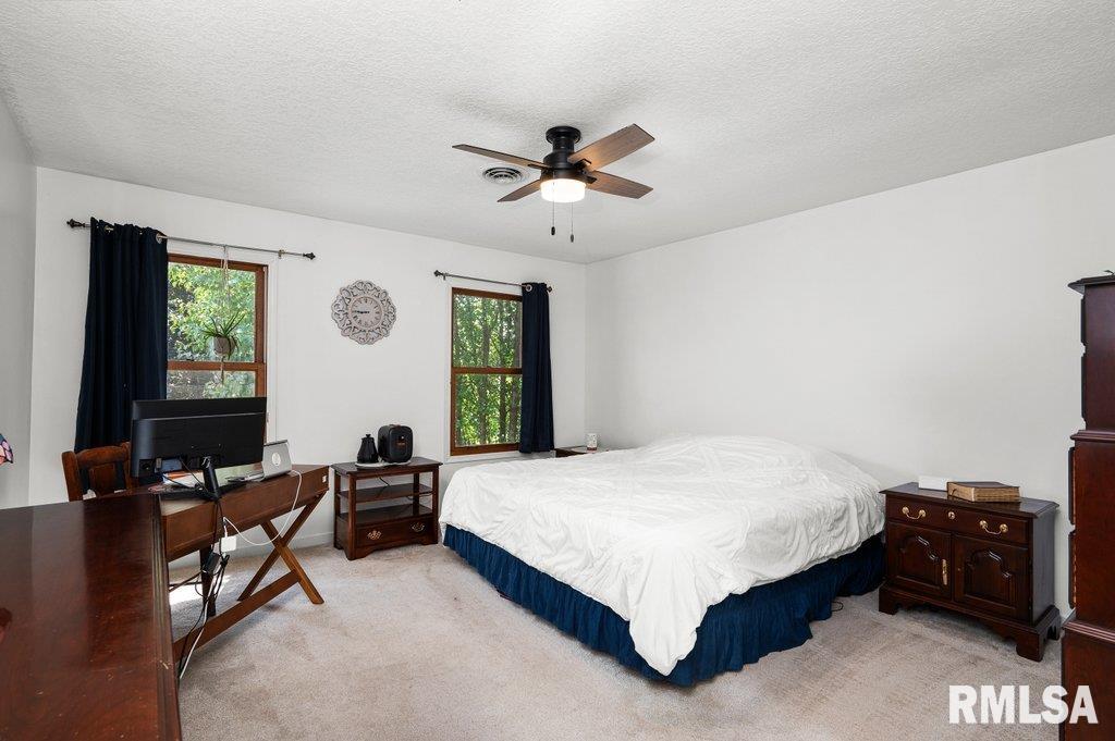 2764 Crow Creek Road Bettendorf, IA 52722 - Photo 25 of 48 Gallery Image 25