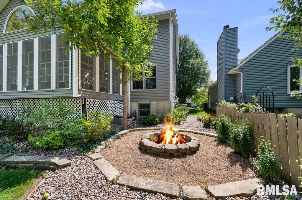2764 Crow Creek Road Bettendorf, IA 52722 - Photo 43 of 48 Gallery Image 43