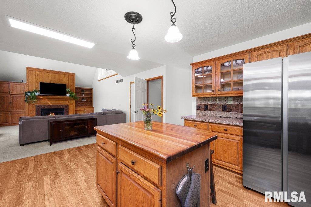 2764 Crow Creek Road Bettendorf, IA 52722 - Photo 10 of 48 Gallery Image 10