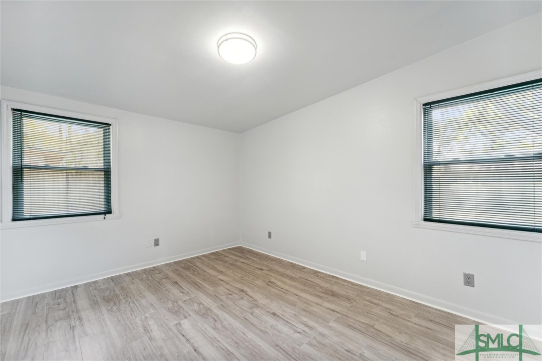 321 Woodley Road Savannah, GA 31419 - Photo 17 of 26 Bedroom 3