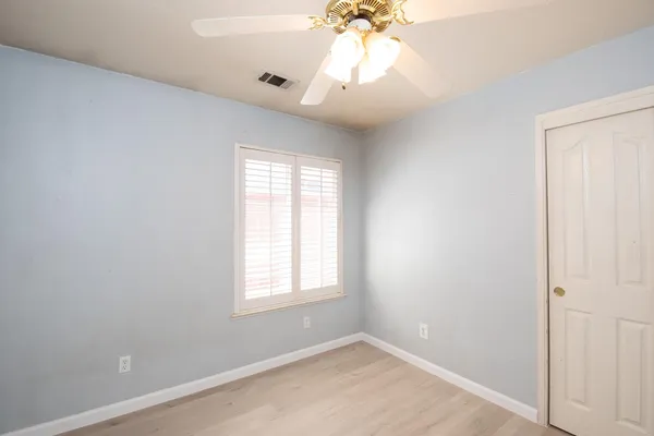$439,900 | 2300 Park E Drive, Modesto, CA 95351