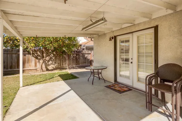 $439,900 | 2300 Park E Drive, Modesto, CA 95351