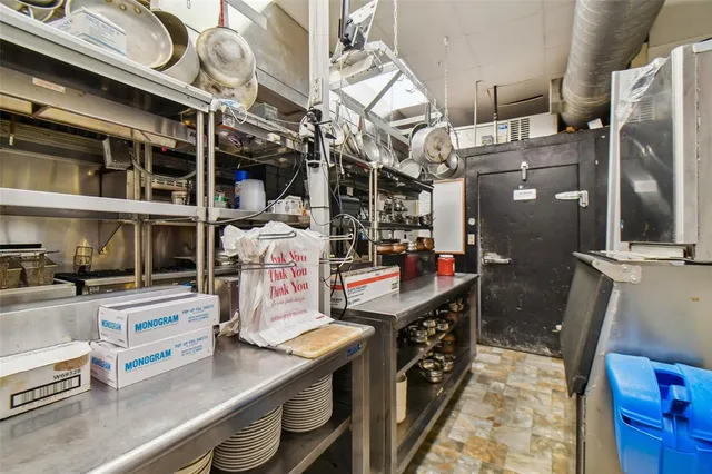 $22 | 116 South Tennessee Avenue, Lakeland, FL 33801