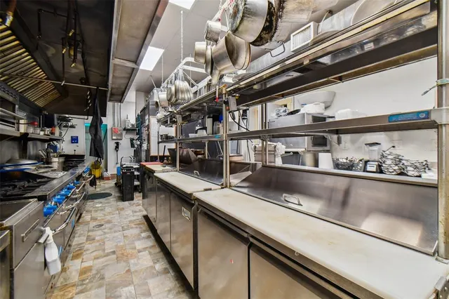 $22 | 116 South Tennessee Avenue, Lakeland, FL 33801