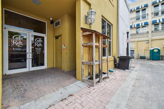 $22 | 116 South Tennessee Avenue, Lakeland, FL 33801