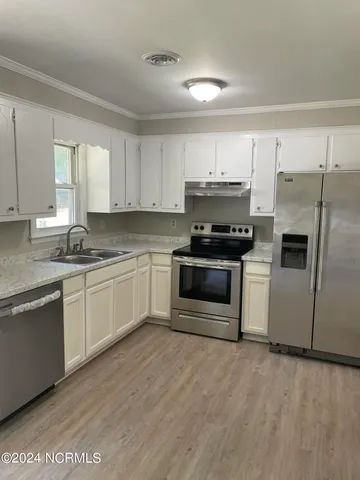 $1,375 | 1634 Bunch Lane, Greenville, NC 27834