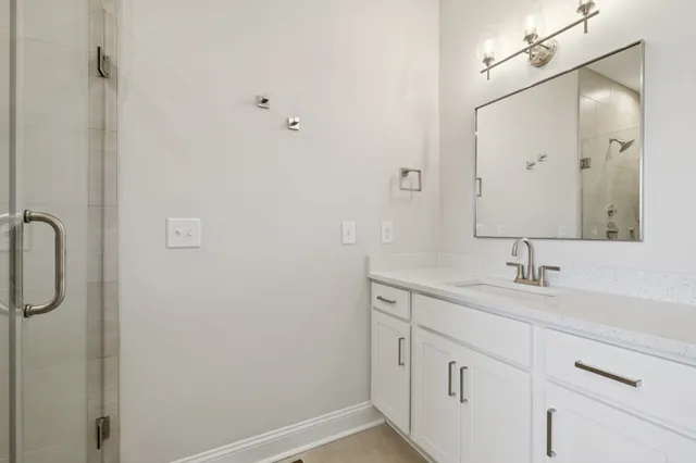 $709,900 | 2895 Cooper Creek Road, Woodlawn, TN 37191