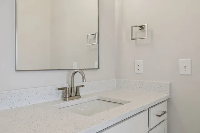 $709,900 | 2895 Cooper Creek Road, Woodlawn, TN 37191