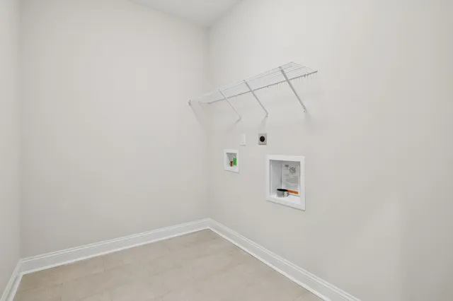 $709,900 | 2895 Cooper Creek Road, Woodlawn, TN 37191