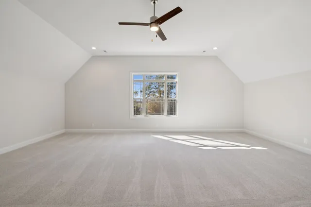 $709,900 | 2895 Cooper Creek Road, Woodlawn, TN 37191