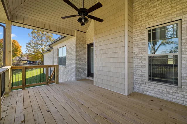 $709,900 | 2895 Cooper Creek Road, Woodlawn, TN 37191