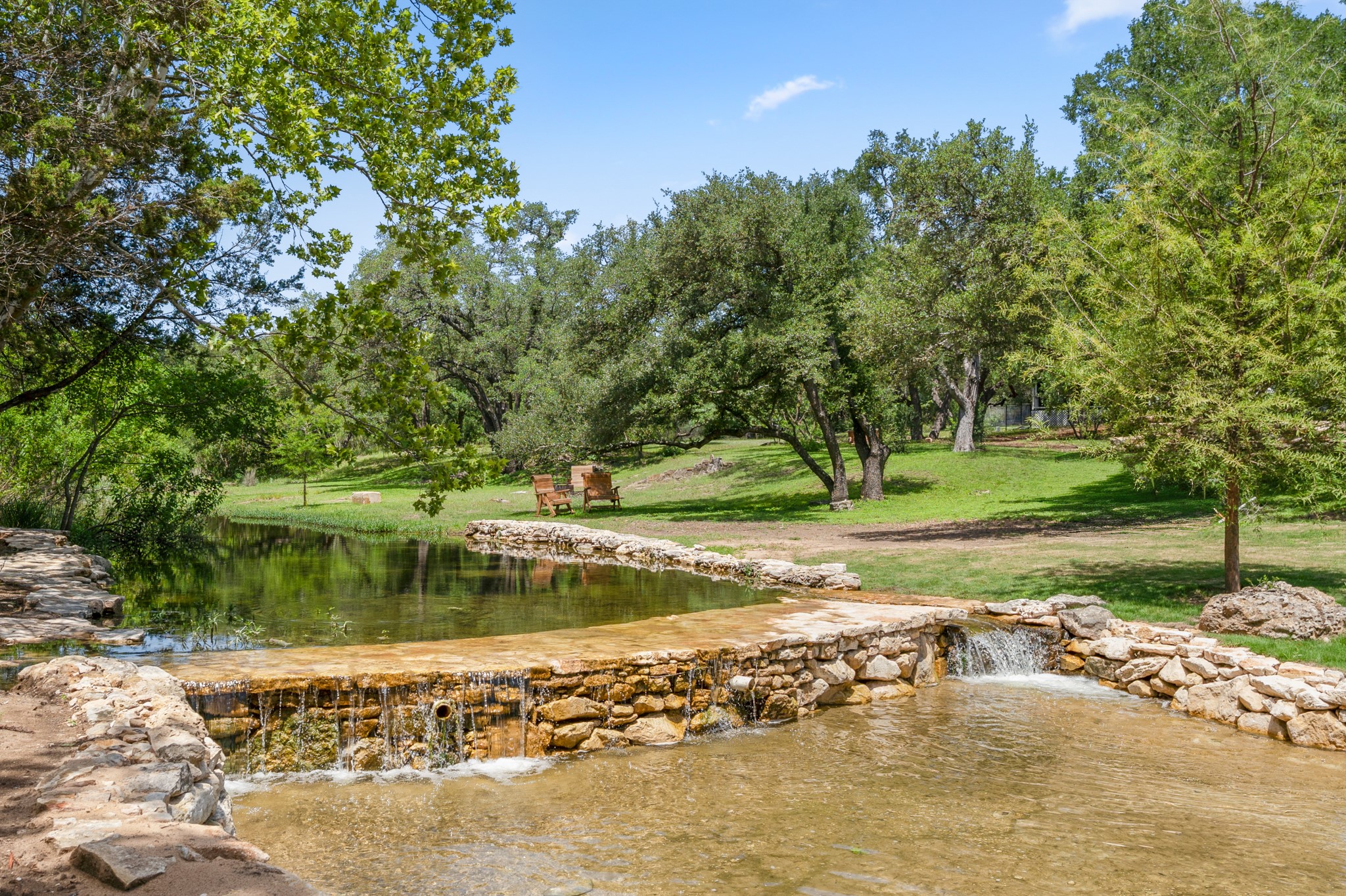 5115 Twin Acres Road Austin, TX 78738 - Photo 4 of 36 Gallery Image 4