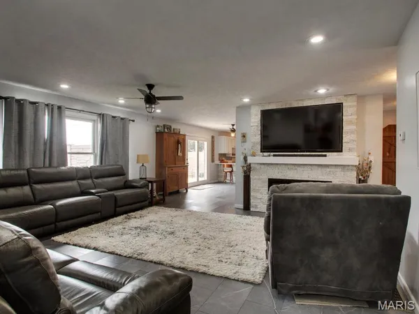 $445,000 | 1309 Martha Street, Palmyra, MO 63461