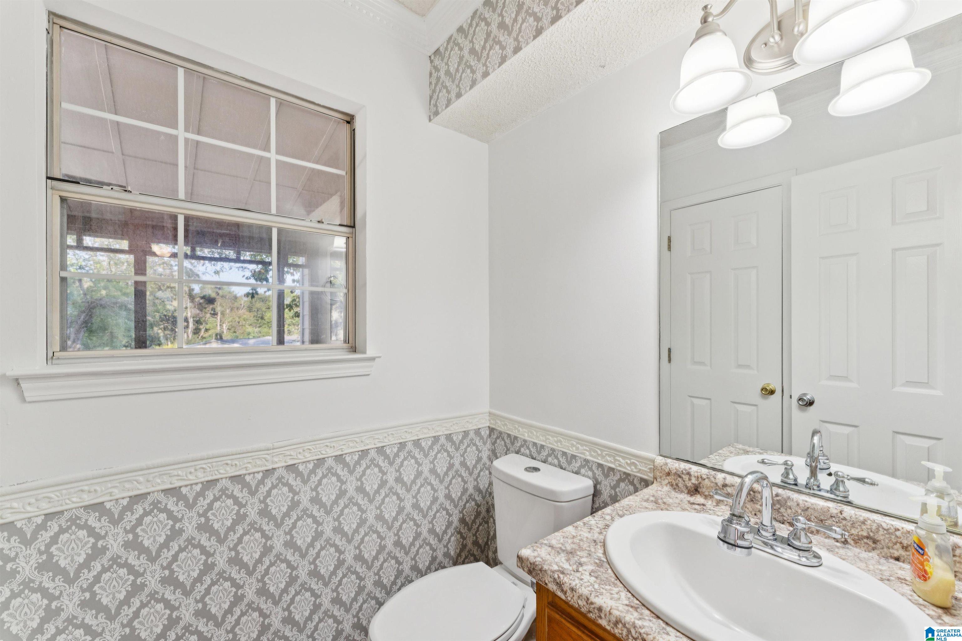 140 Cedar Rock Road Leeds, AL 35094 - Photo 18 of 37