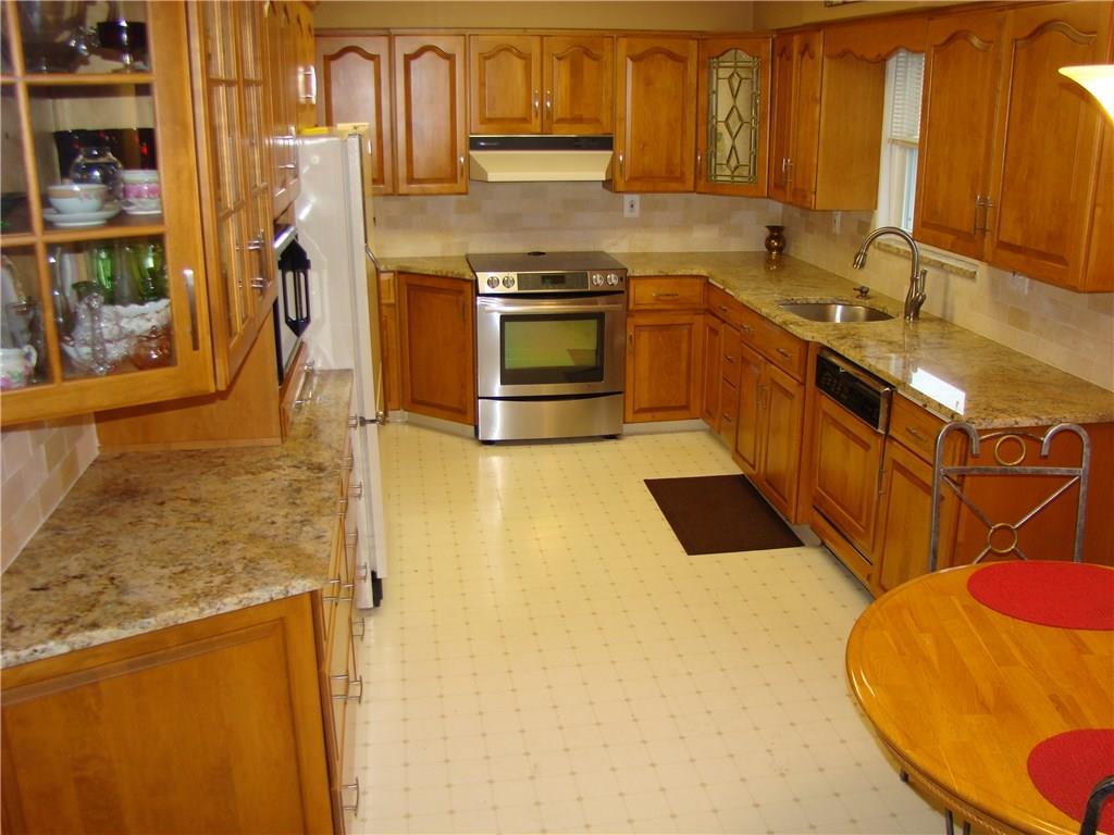 325 Duff Road Penn Hills, PA 15235 - Photo 2 of 25 Gallery Image 2