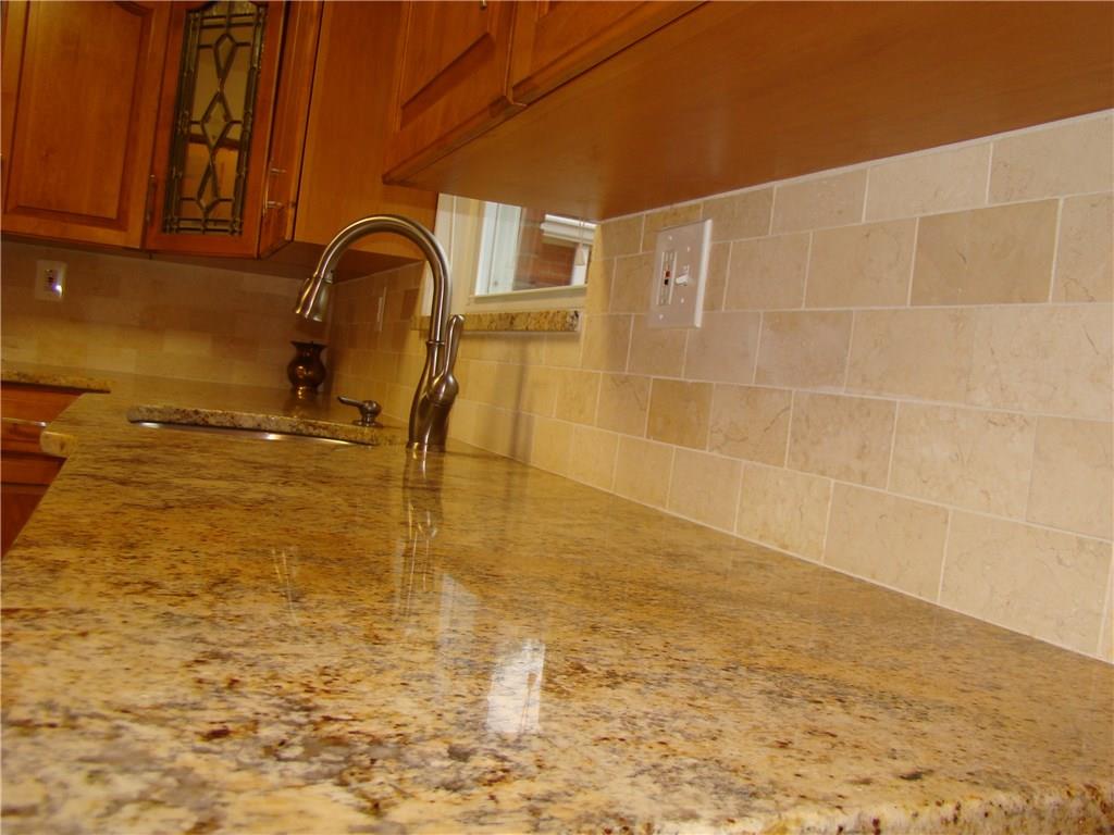 325 Duff Road Penn Hills, PA 15235 - Photo 6 of 25 Gallery Image 6