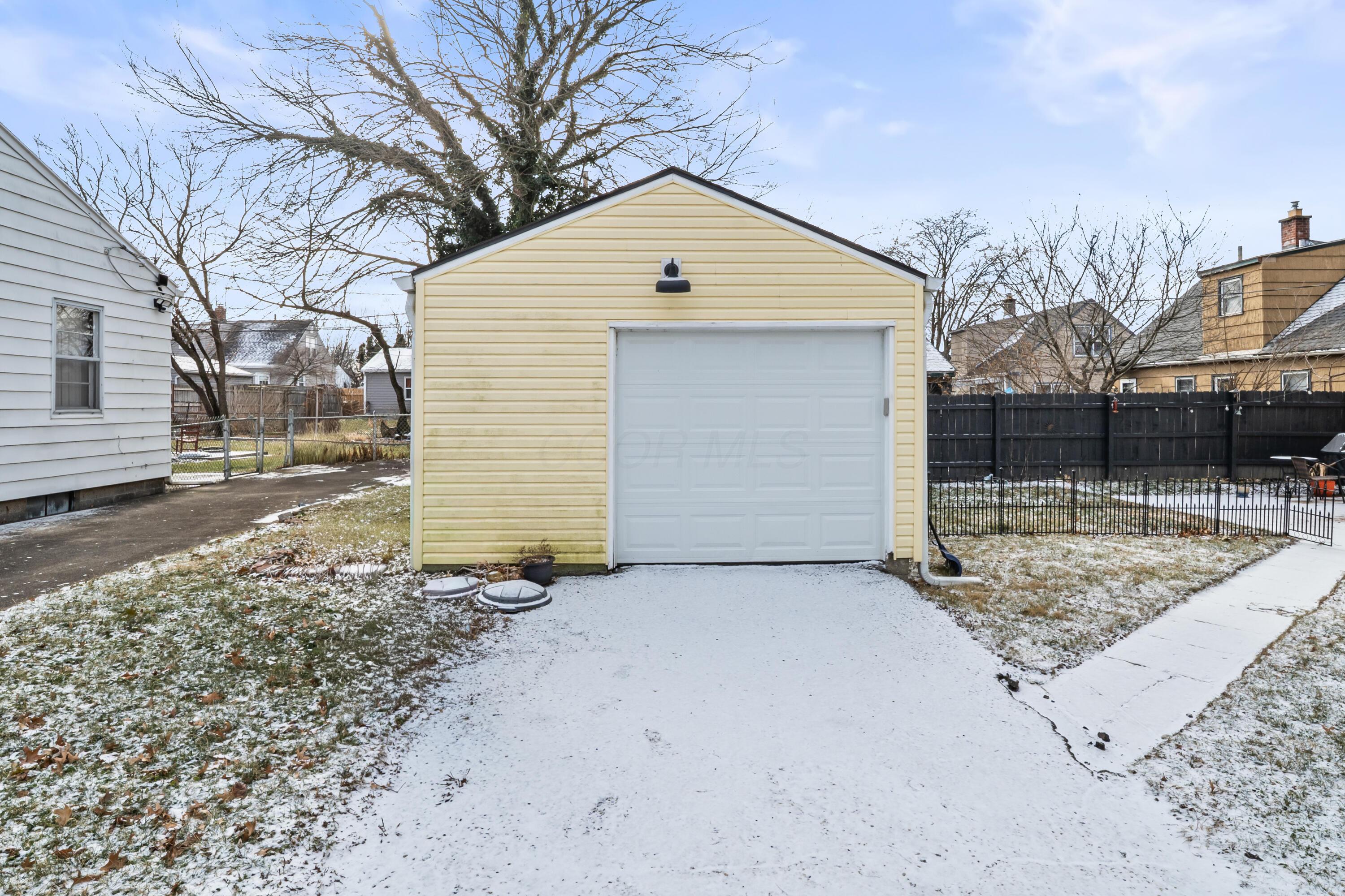2981 Templeton Road Columbus, OH 43209 - Photo 49 of 50 72-print-DSC08781-2