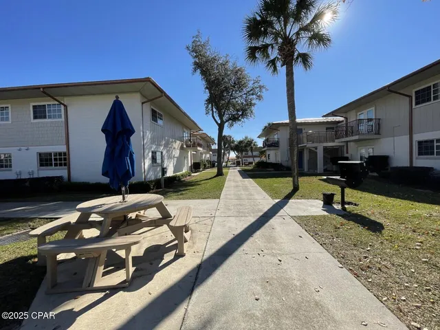 $1,500 | 2100 West Beach Drive, Unit M102, Panama City, FL 32401