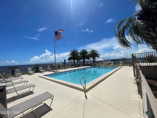 $1,500 | 2100 West Beach Drive, Unit M102, Panama City, FL 32401
