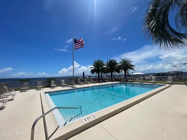 $1,500 | 2100 West Beach Drive, Unit M102, Panama City, FL 32401