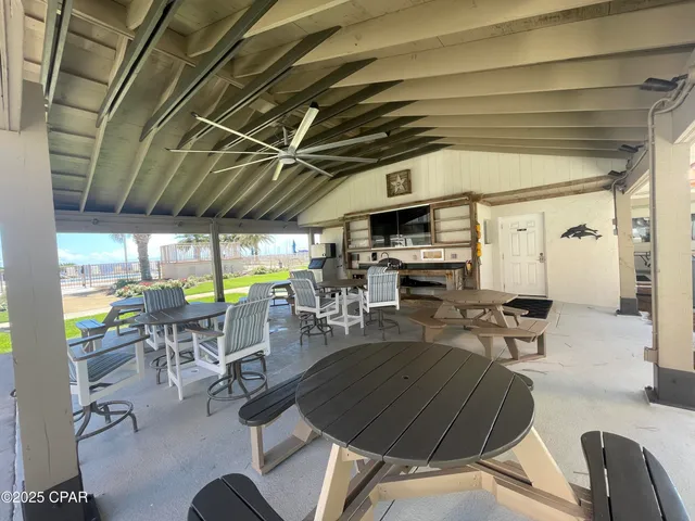 $1,500 | 2100 West Beach Drive, Unit M102, Panama City, FL 32401