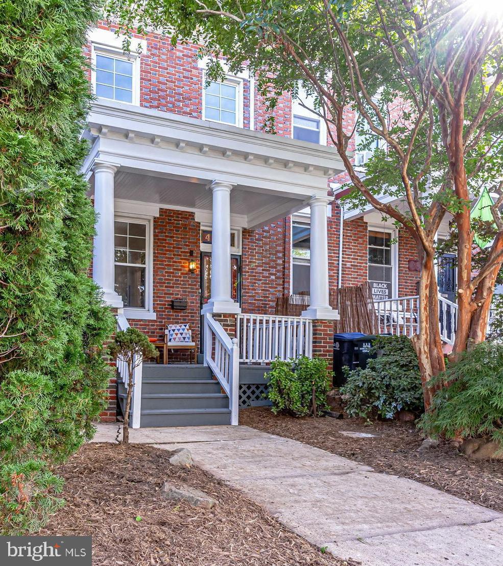 428 Luray Place Northwest Washington, DC 20010 - Photo 1 of 56 Front Exterior