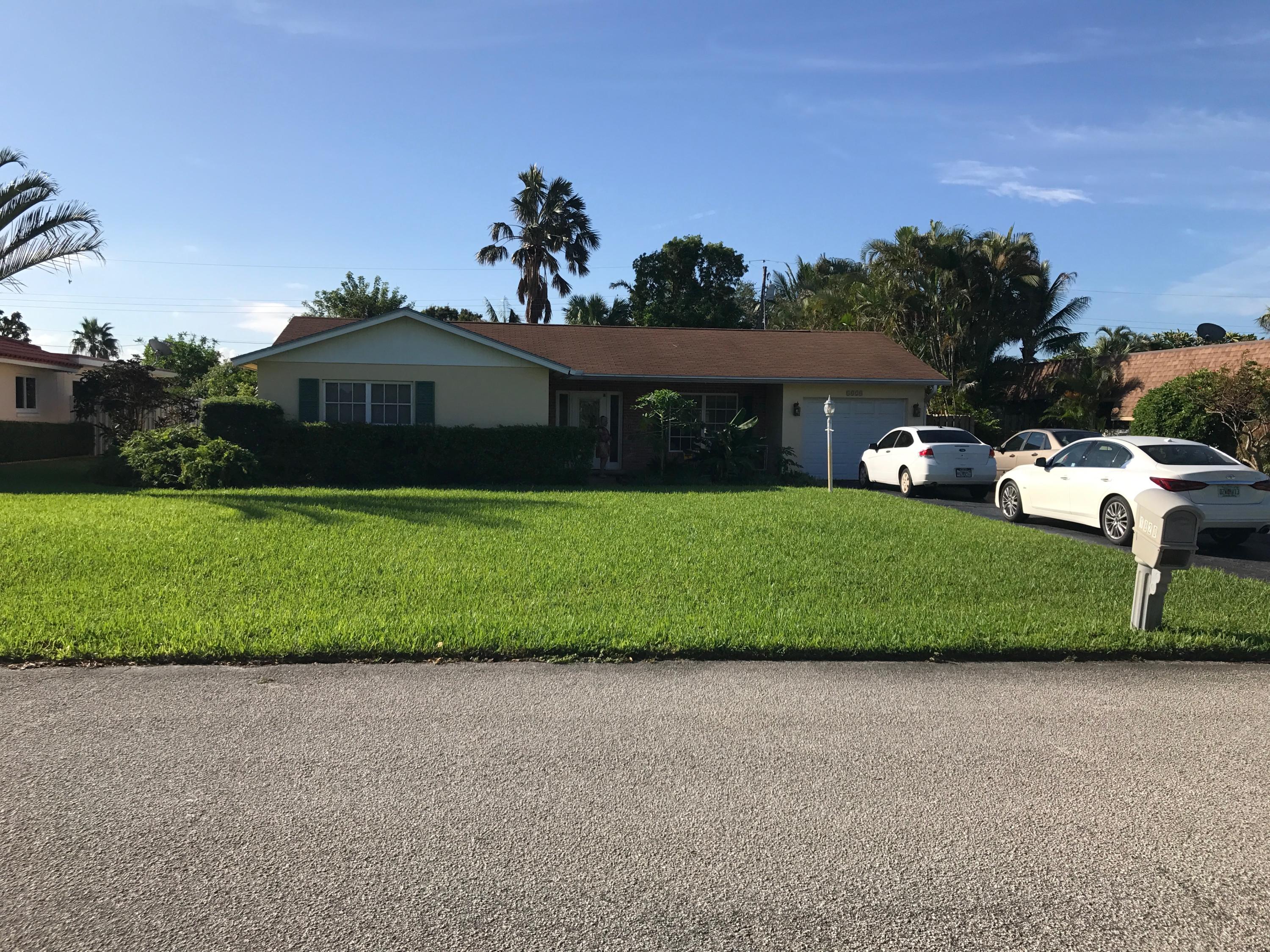 1820 Barbados Road Lake Clarke Shores, FL 33406 - Photo 1 of 11 IMG_0582