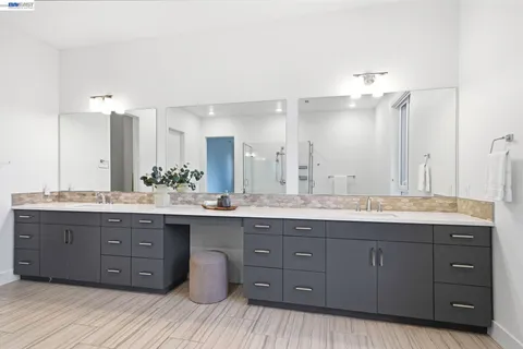 $1,915,000 | 45188 Tom Blalock Street, Unit 301, Fremont, CA 94539