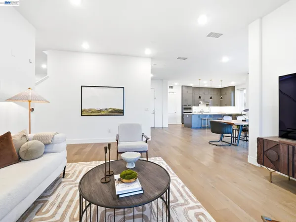 $1,915,000 | 45188 Tom Blalock Street, Unit 301, Fremont, CA 94539