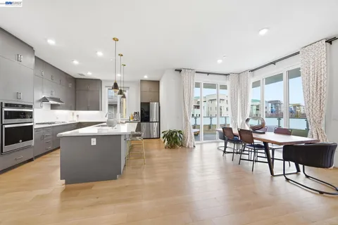 $1,915,000 | 45188 Tom Blalock Street, Unit 301, Fremont, CA 94539
