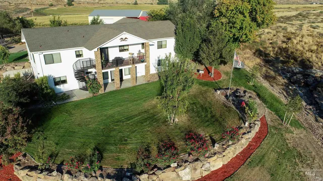$1,500,000 | 4010 Elmore Road, Parma, ID 83660