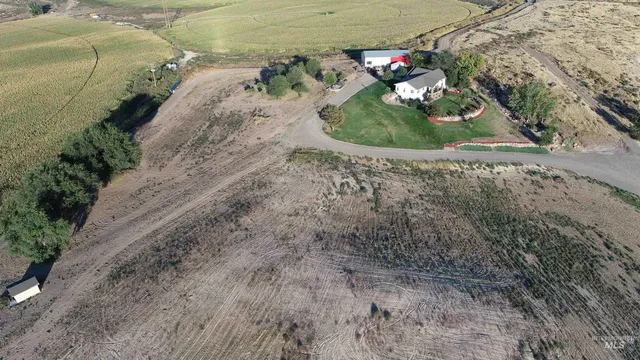 $1,500,000 | 4010 Elmore Road, Parma, ID 83660