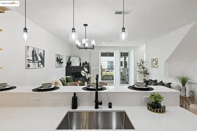 $639,800 | 4153 Clarinbridge Circle, Dublin, CA 94568