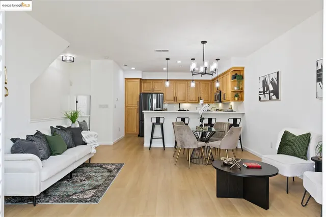 $639,800 | 4153 Clarinbridge Circle, Dublin, CA 94568