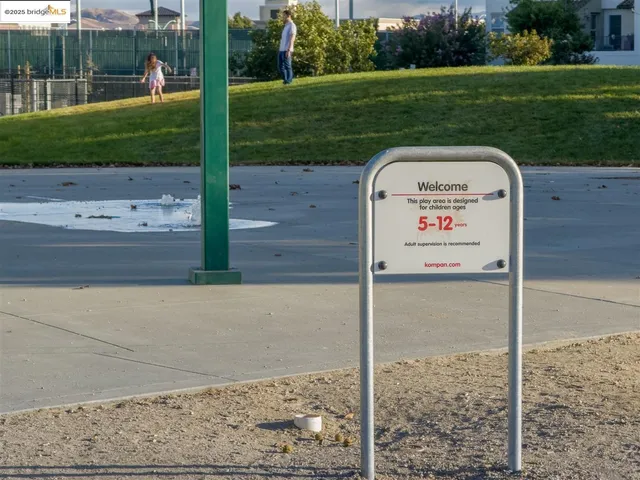 $639,800 | 4153 Clarinbridge Circle, Dublin, CA 94568